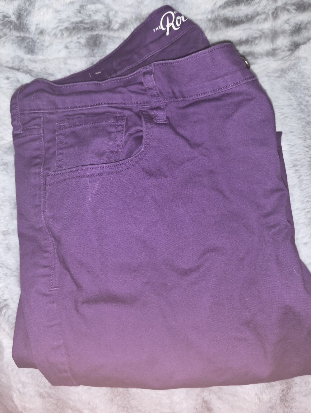 Old Navy Rockstar skinny jeans, women’s size 18, in a rich purple/plum color